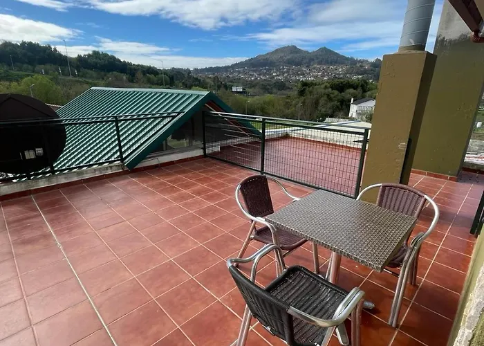 Проживание в семье Celtia Виго